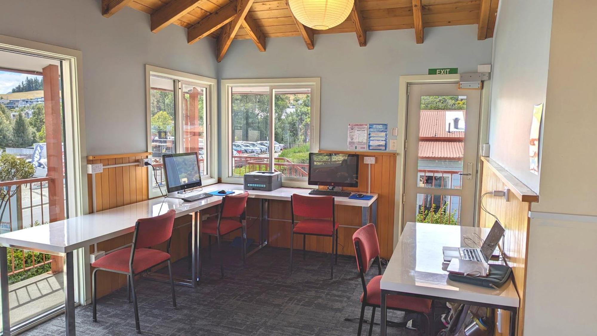Adventure Wanaka Hostel Dış mekan fotoğraf